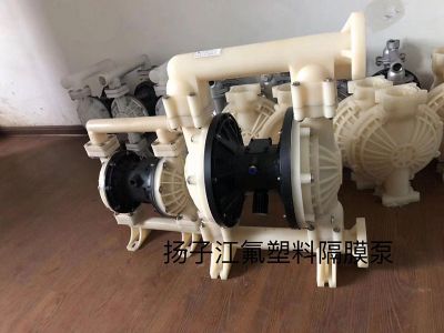 PVDF��Ӹ�Ĥ��